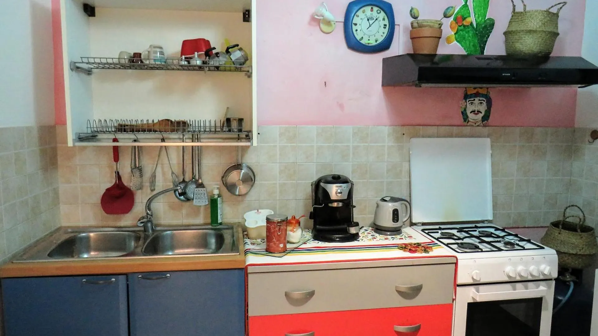 Alberto'S Apartment باليرمو