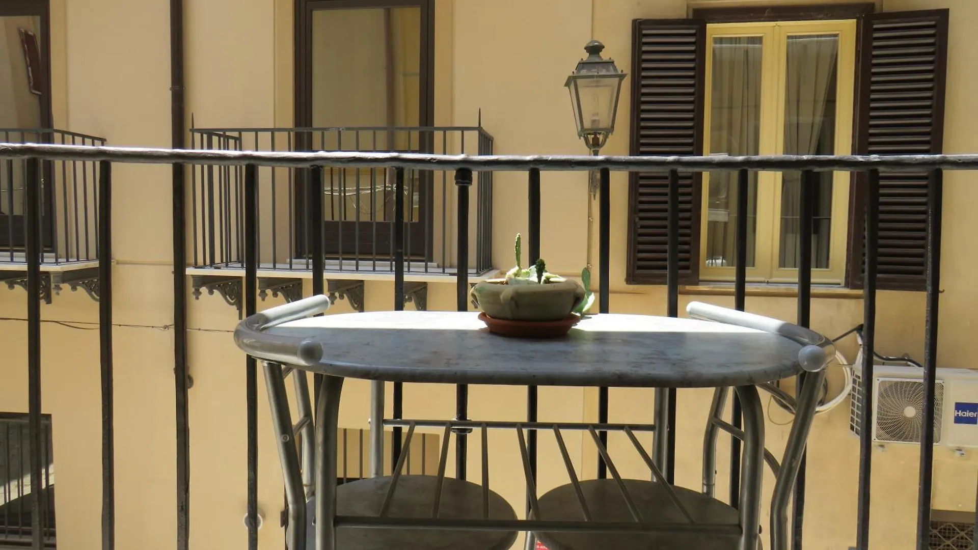 게스트하우스 Alberto'S Apartment 팔레르모